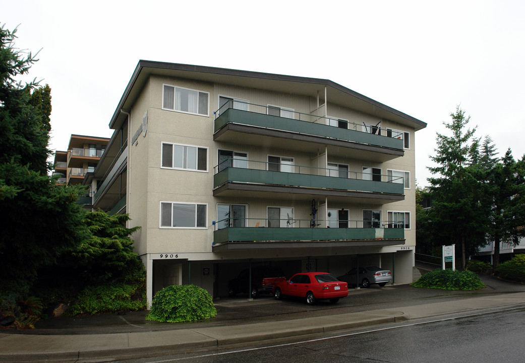 Boulevard 99 in Bellevue, WA - Building Photo