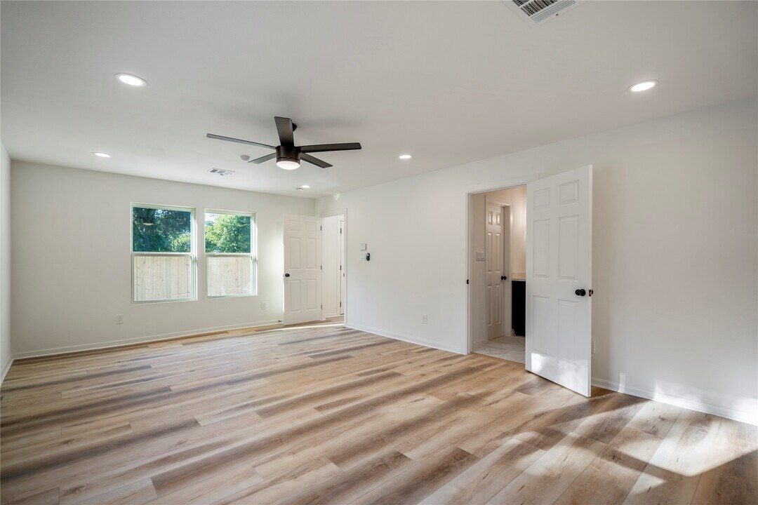 7810 Appleton St in Houston, TX - Building Photo