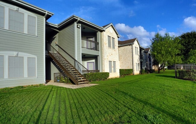 Saddle Creek And The Cove in Austin, TX - Building Photo - Building Photo
