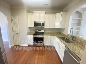 3911 High Dove Way SW in Smyrna, GA - Building Photo - Building Photo