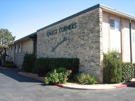 Calico Corners in Oklahoma City, OK - Building Photo