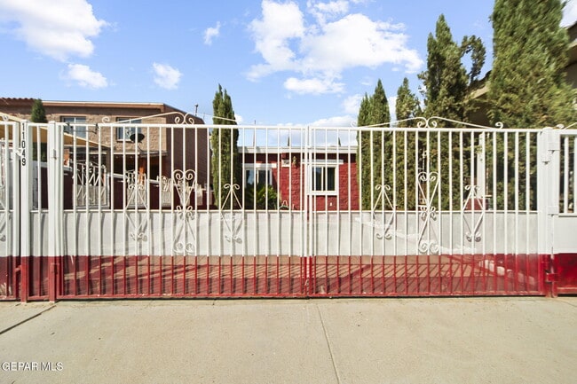 11049 Marisma Ct in El Paso, TX - Building Photo - Building Photo