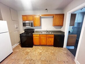 1014 Dresden Ave in Louisville, KY - Building Photo - Building Photo