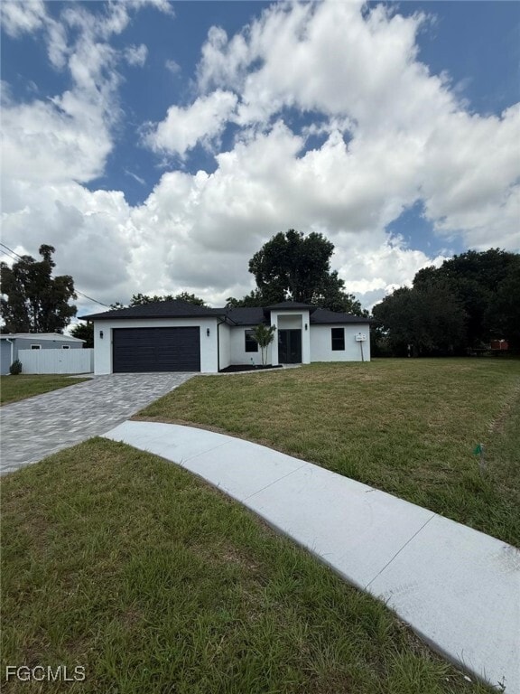 953 Lakeview Dr in North Fort Myers, FL - Building Photo - Building Photo