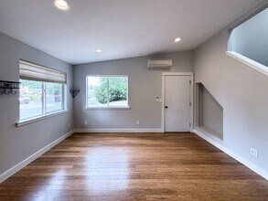 1889 Grant St in Eugene, OR - Building Photo - Building Photo