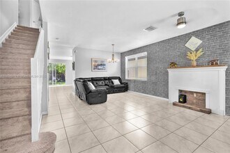 2190 SE 2nd St in Homestead, FL - Building Photo - Building Photo