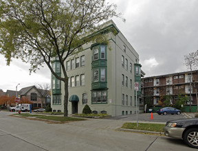 1503 N Humboldt Ave in Milwaukee, WI - Foto de edificio - Building Photo