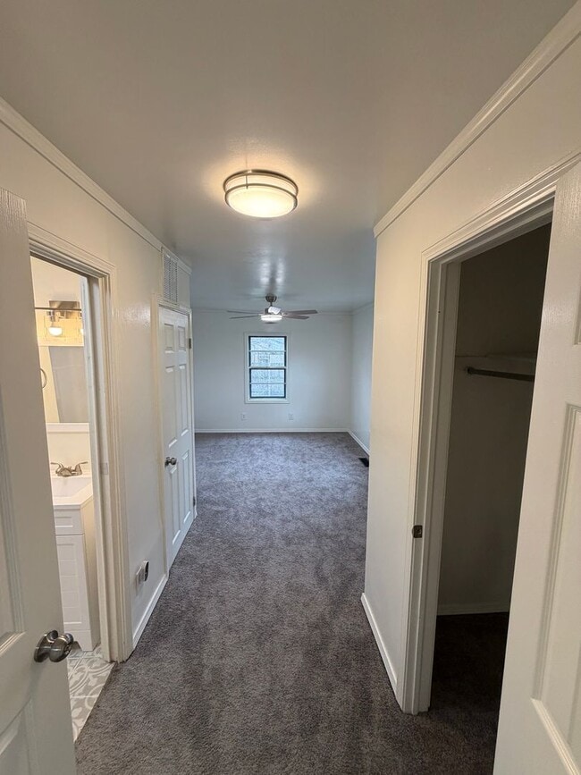 609 N Weenonah Ave in Claremore, OK - Building Photo - Building Photo