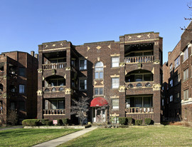 2669 Euclid Heights Blvd Apartments