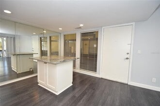 56 Club House Dr in Palm Coast, FL - Building Photo - Building Photo