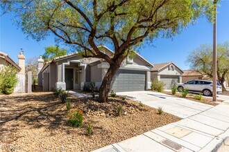 10482 Clarion River Dr in Las Vegas, NV - Foto de edificio - Building Photo