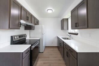514 E Longfellow Ave in Spokane, WA - Building Photo - Building Photo