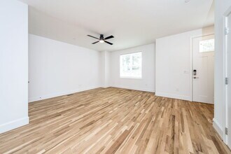 3800 Lands End Ct in Raleigh, NC - Building Photo - Building Photo