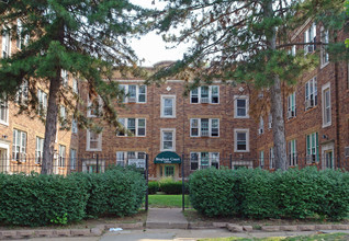 Bingham Court in St. Louis, MO - Building Photo - Building Photo