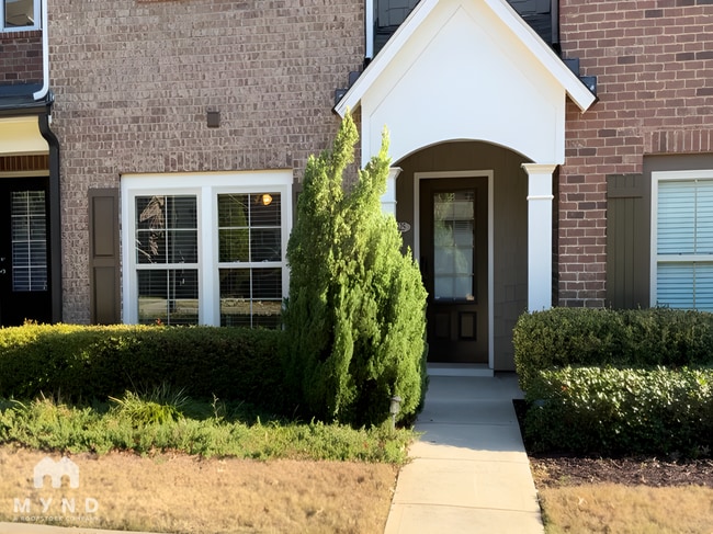 property at 1325 Kingston Trail