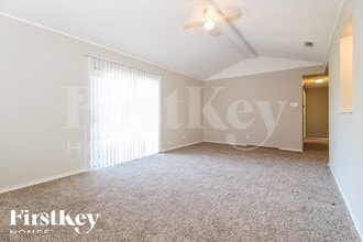 502 Oak Ridge Pl, Unit 3 in Grand Prairie, TX - Building Photo - Building Photo