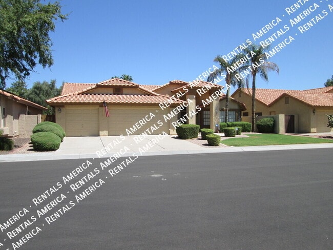 532 E Stonebridge Dr in Gilbert, AZ - Building Photo - Building Photo
