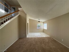 2525 Wolverton Ave in Henderson, NV - Building Photo - Building Photo