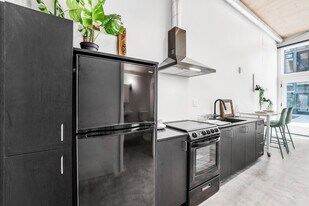 Kind West in West Sacramento, CA - Building Photo