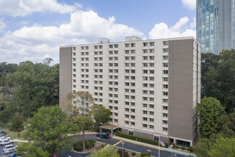 Cathedral Towers in Atlanta, GA - Building Photo - Building Photo