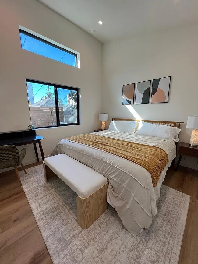 233 Ashland Ave, Unit I in Santa Monica, CA - Building Photo - Building Photo