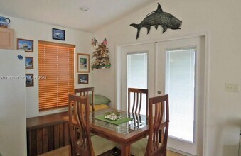 11 Flamingo Rd in Key Largo, FL - Building Photo - Building Photo