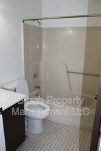 534 Fallowfield Ave in Charleroi, PA - Building Photo - Building Photo