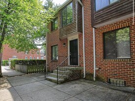 1201 Capitol St in Harrisburg, PA - Building Photo