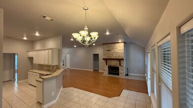 1416 Shirley Way in Bedford, TX - Building Photo - Building Photo
