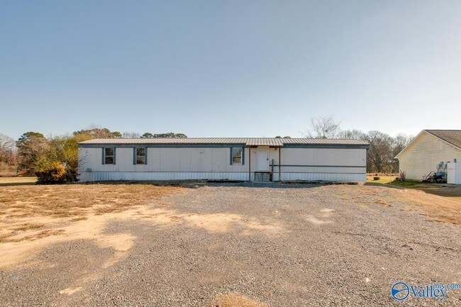 156 Kinney Rd in Boaz, AL - Building Photo - Building Photo