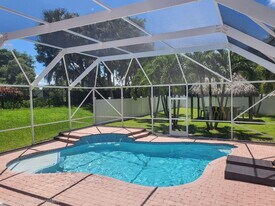 1261 Gembrook Ct in Royal Palm Beach, FL - Building Photo