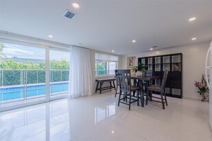 521 SW 40th Ct in Coral Gables, FL - Building Photo
