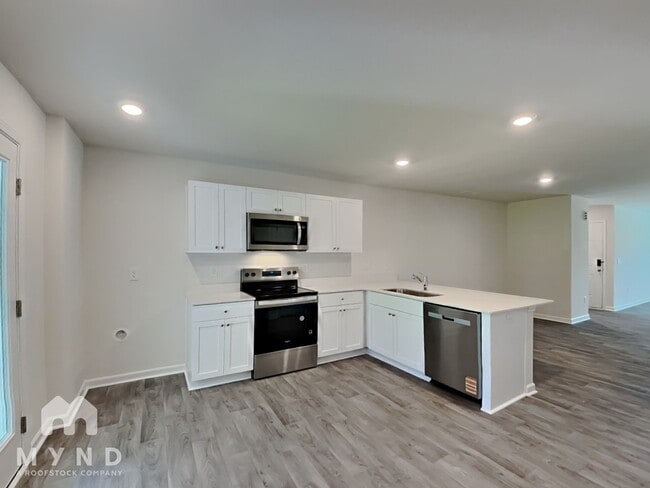 8617 Brixton Shay Dr in Raleigh, NC - Building Photo - Building Photo