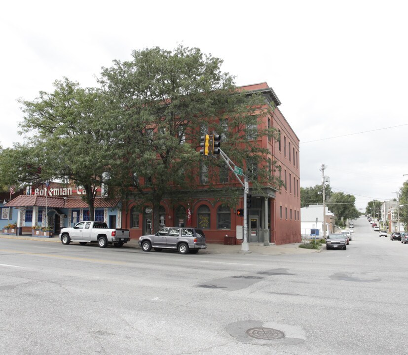 Historic Prague Hotel in Omaha, NE - Building Photo