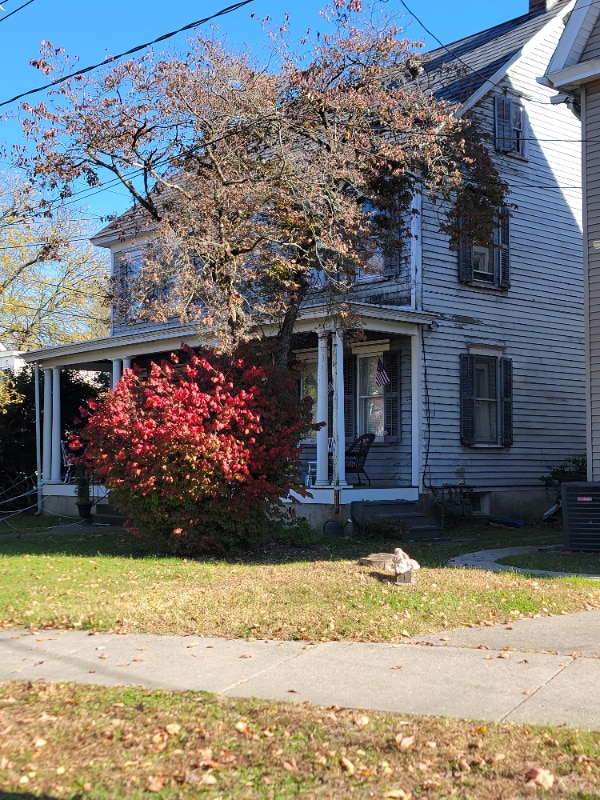 1049 Dreher Ave in Stroudsburg, PA - Building Photo - Building Photo