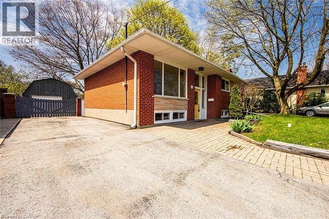property at 530 Lees Ln