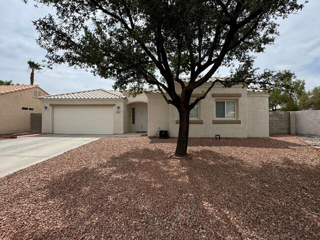 property at 5417 Redview Ct
