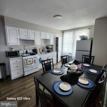 5490 W Berks St in Philadelphia, PA - Building Photo - Building Photo