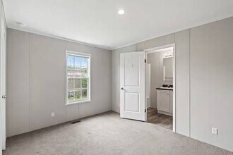 17 Highlander Ave in Miamisburg, OH - Building Photo - Building Photo