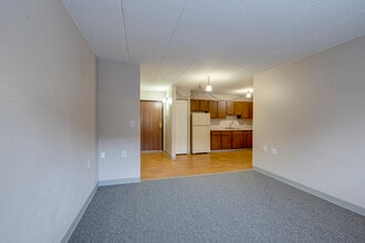 Northgate Apartments Senior Housing in Toledo, OH - Building Photo - Building Photo
