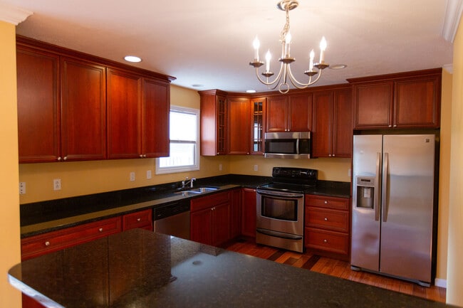 Fairway Villas in Morgantown, WV - Foto de edificio - Building Photo