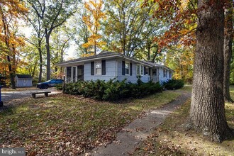 412 Swarthmore Rd in Glassboro, NJ - Building Photo - Building Photo