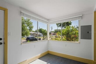 403 Princess St in Clearwater, FL - Building Photo - Building Photo