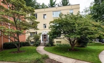 10410 Montrose Ave, Unit Montrose Ave in Bethesda, MD - Building Photo