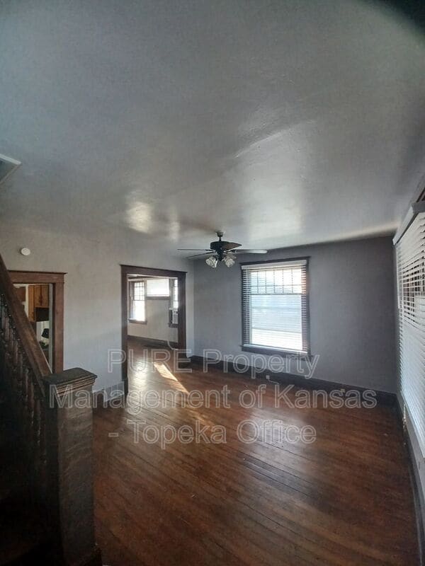 1534 SW Central Park Ave in Topeka, KS - Building Photo - Building Photo