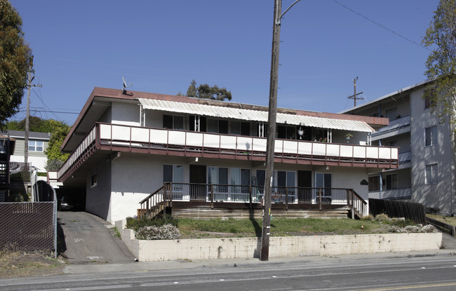 16013 Carolyn St in San Leandro, CA - Foto de edificio - Building Photo