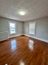 196 Essex St in Saugus, MA - Building Photo - Building Photo