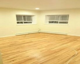 15 Euston Rd, Unit 10 in Boston, MA - Building Photo - Building Photo
