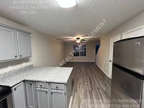 90 Westend Ln in Ringgold, GA - Foto de edificio - Building Photo