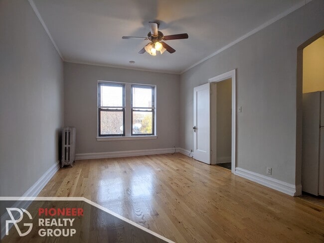 4857 N Damen Ave, Unit #4851-307 in Chicago, IL - Building Photo - Building Photo